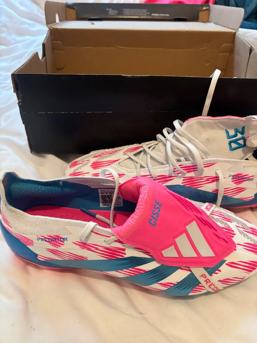 Adidas Predator Elite UK 8 - Image 3