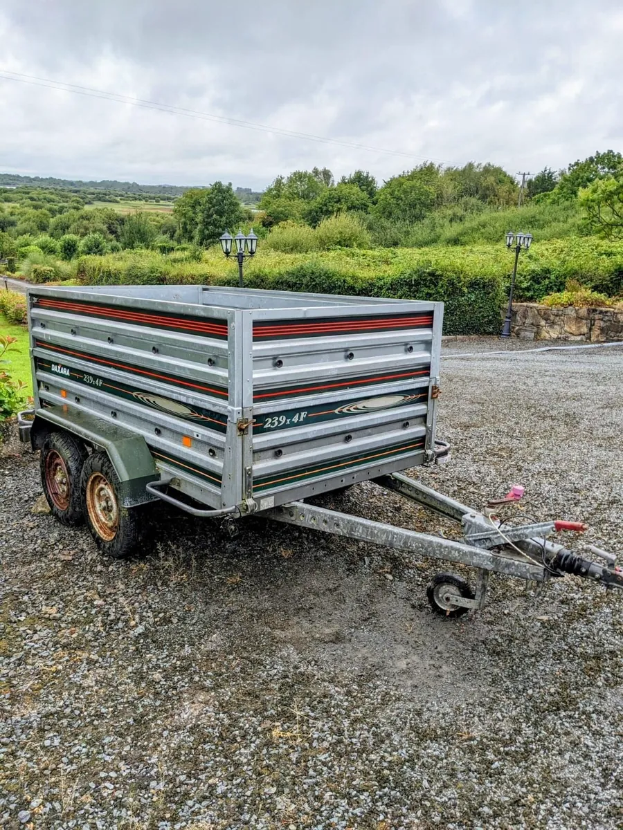 trailer - Image 1