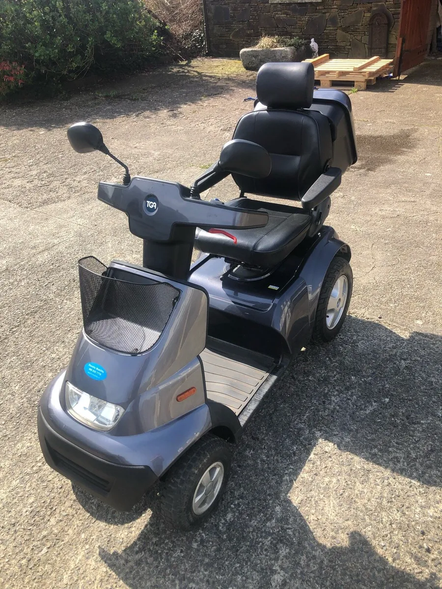 Large Powerful Mobility scooter - Image 1