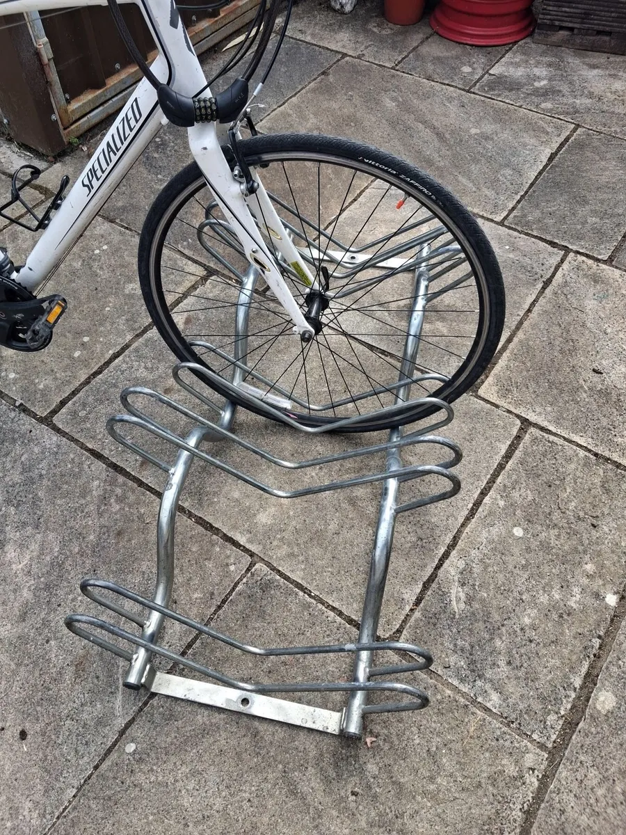 Bike stand - Image 4