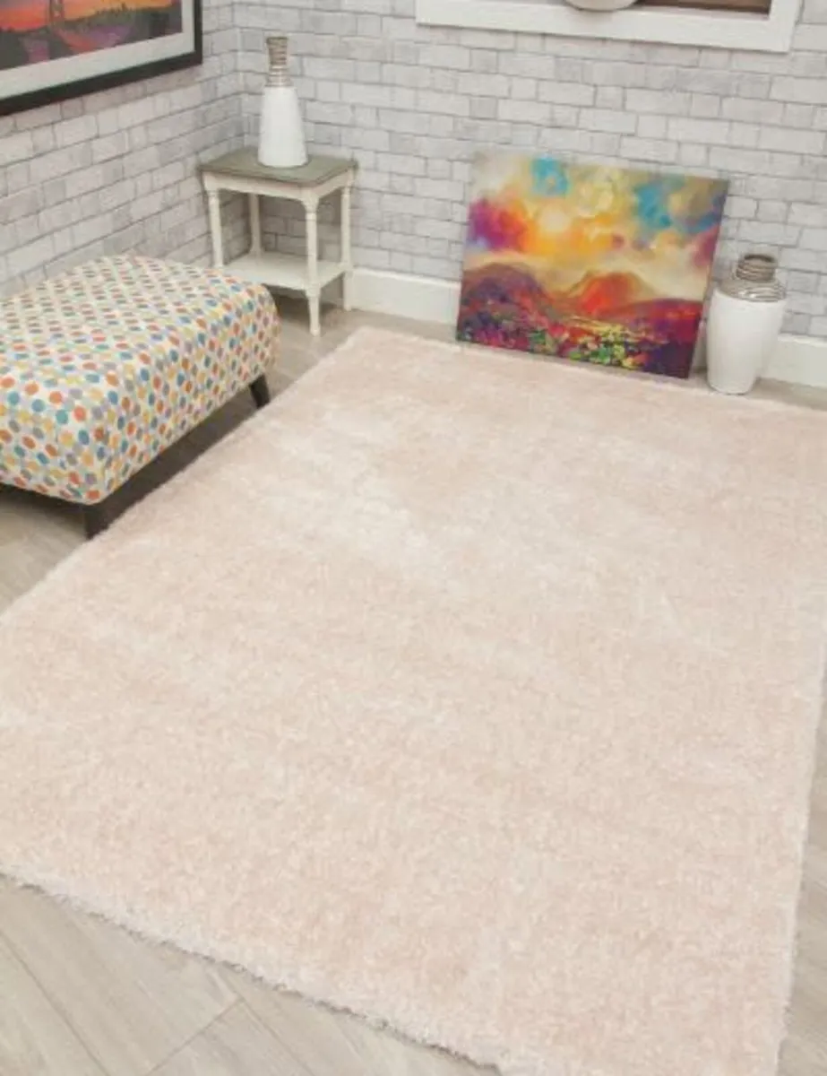BRAND NEW RUGS - Image 4