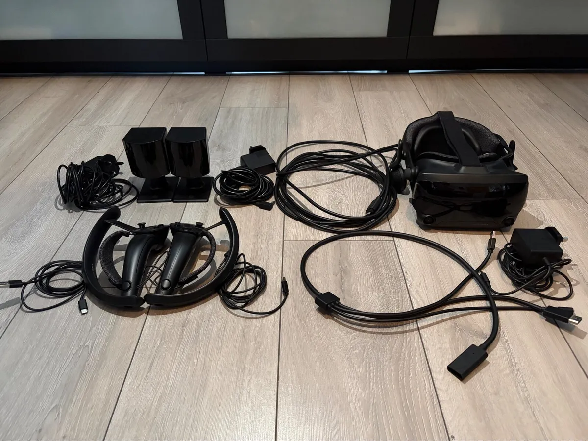 Valve Index Vr kit - Image 1