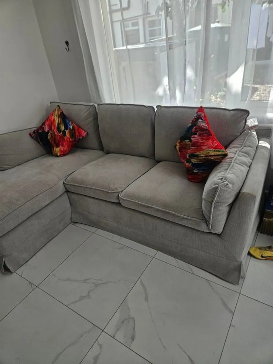 L-shaped sofa - Image 1