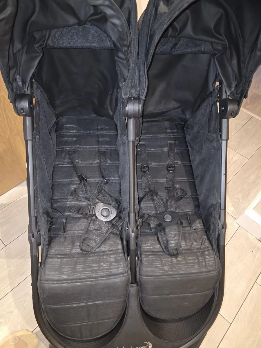 Baby Jogger City tour double stroller - Image 1