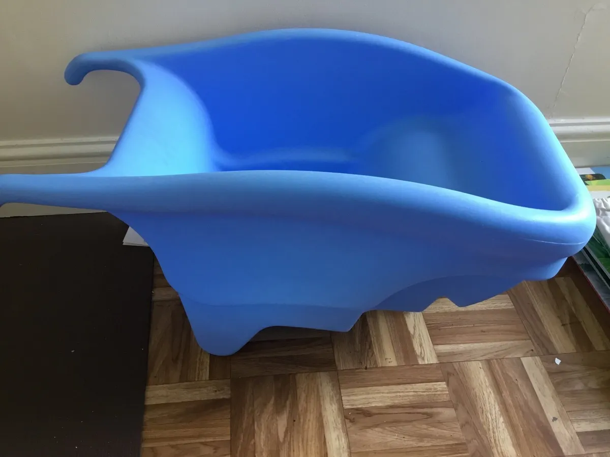 Kids wheelbarrow - Image 2
