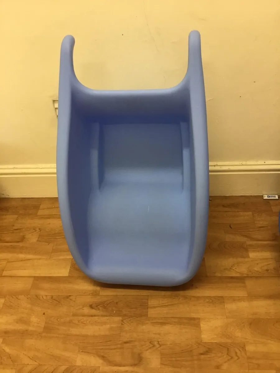 Kids wheelbarrow - Image 4