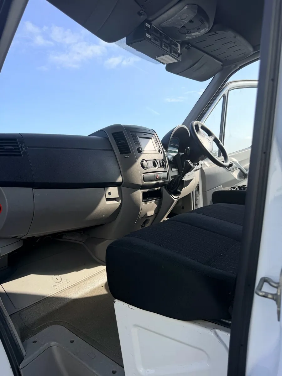 SPRINTER FRIDGE VAN - Image 3