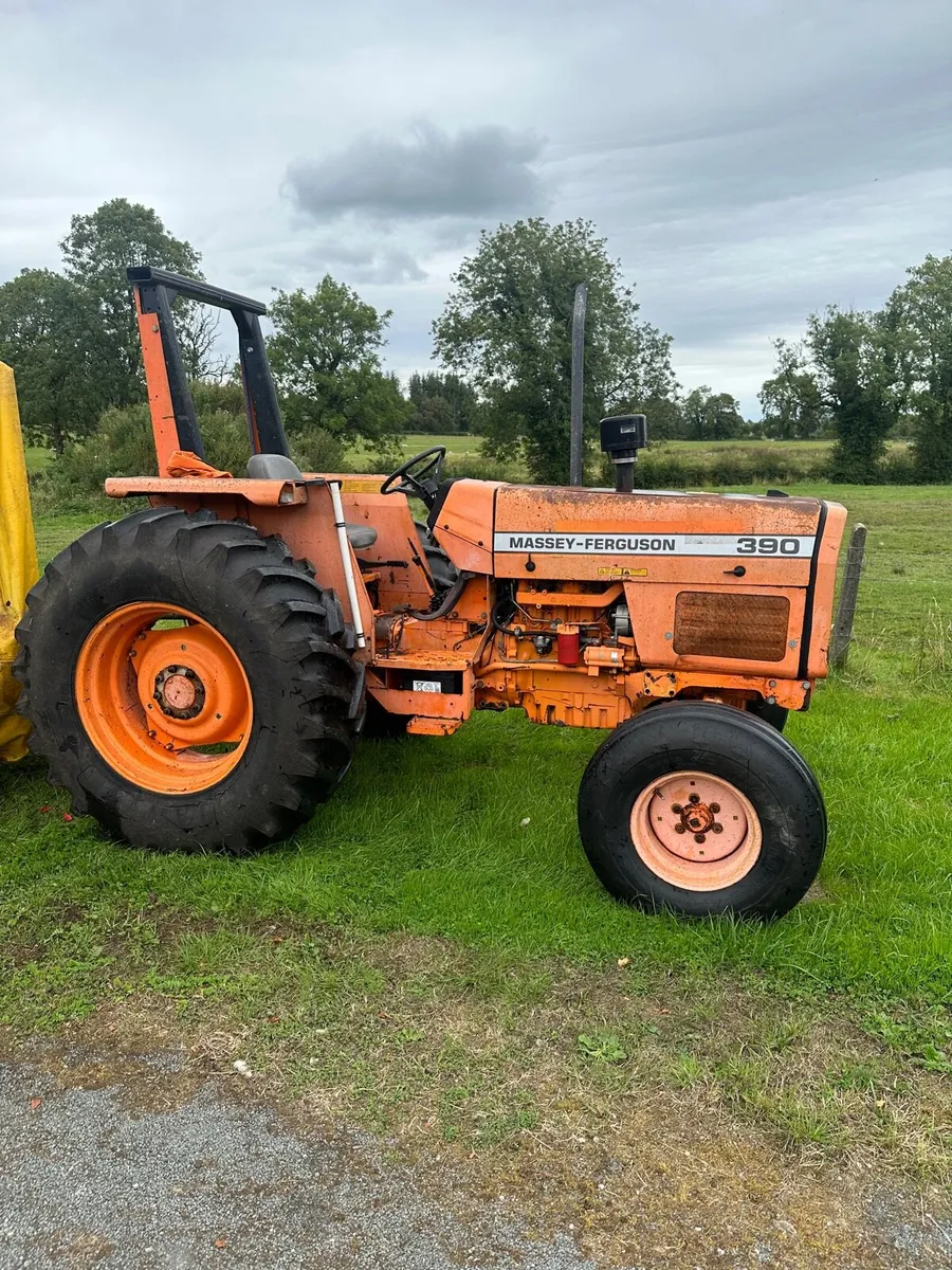 Massey Ferguson 390 - Image 1