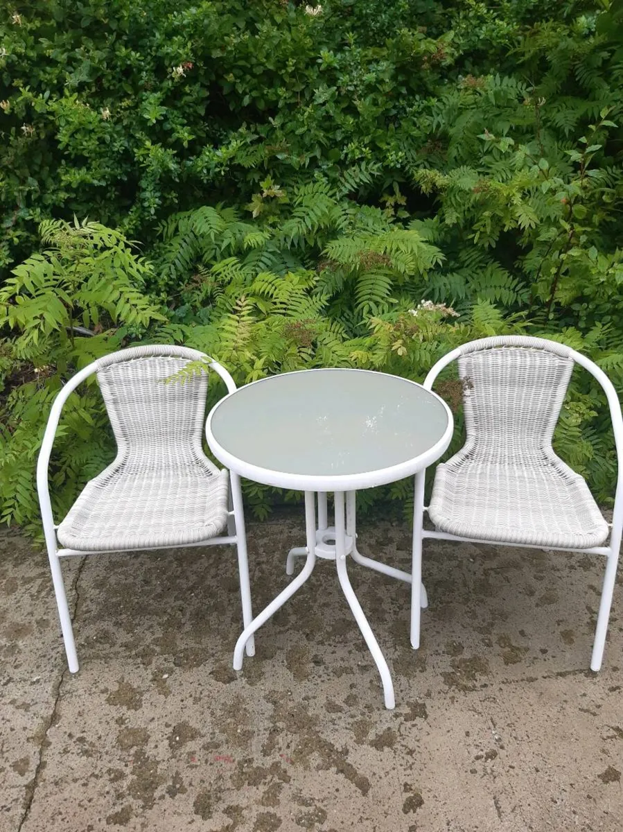 1no Table & 2no Chairs - Image 3