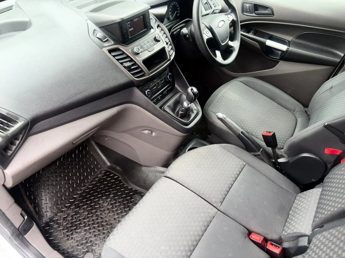 Ford Transit Connect 2020 1.5 Diesel new doe 8/27 - Image 4