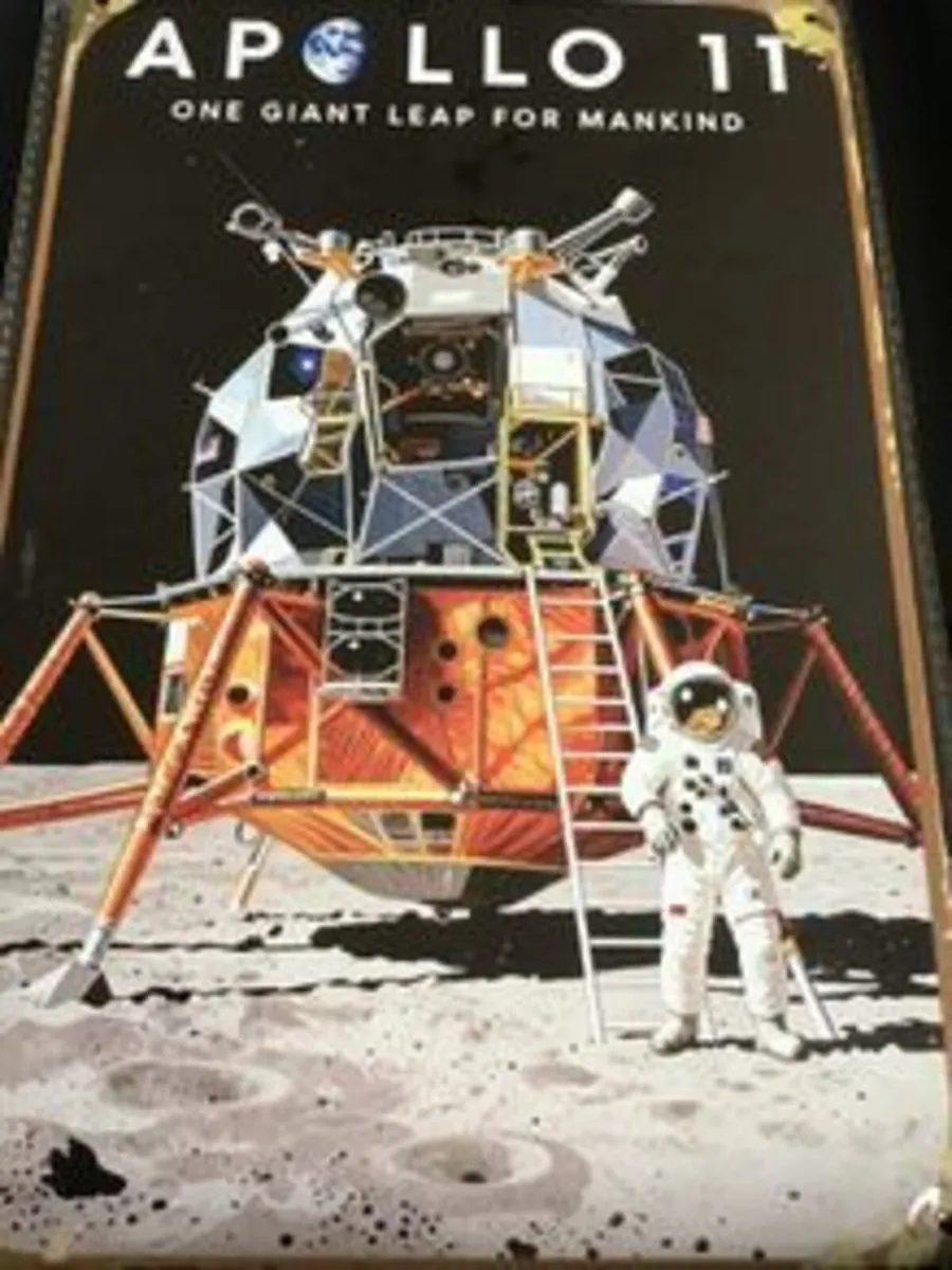 Apollo 11 Space Mission Plaque (Metal)
