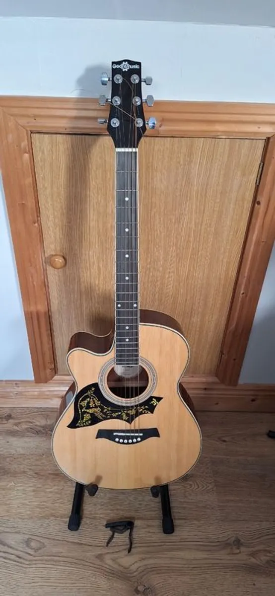 Semi acoustic left hand guitar - Image 1