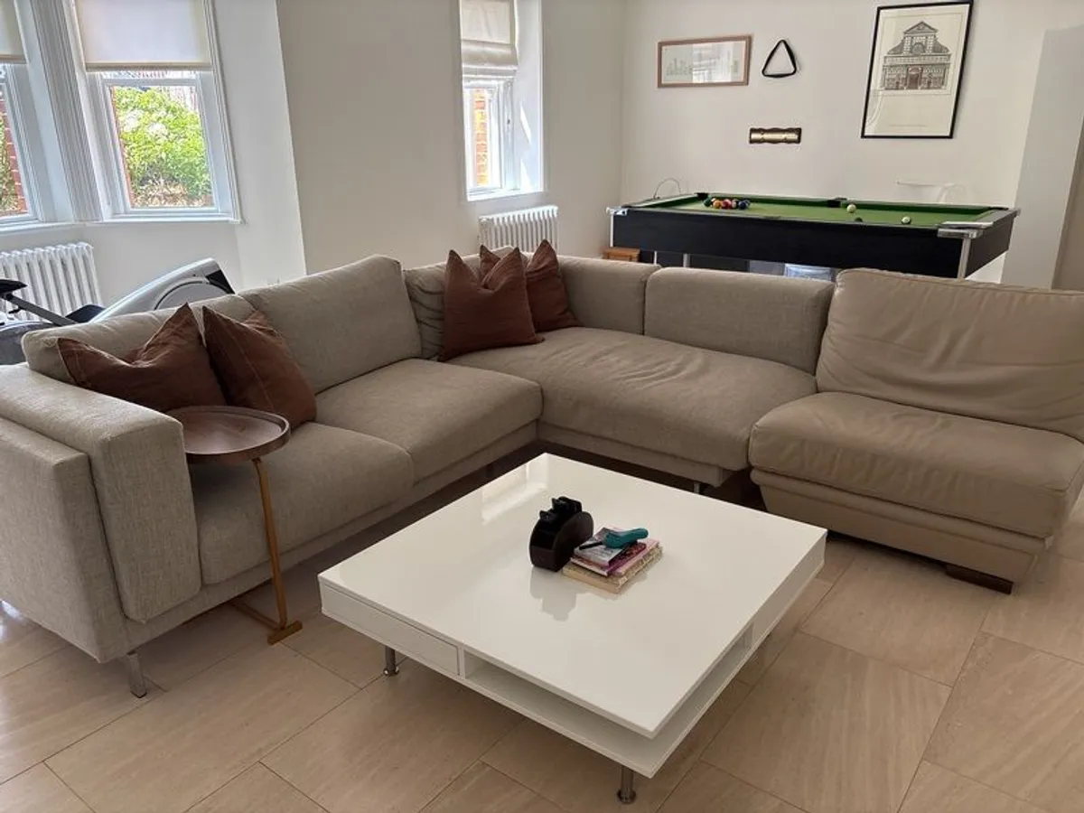 Sofa & furniture - Image 1