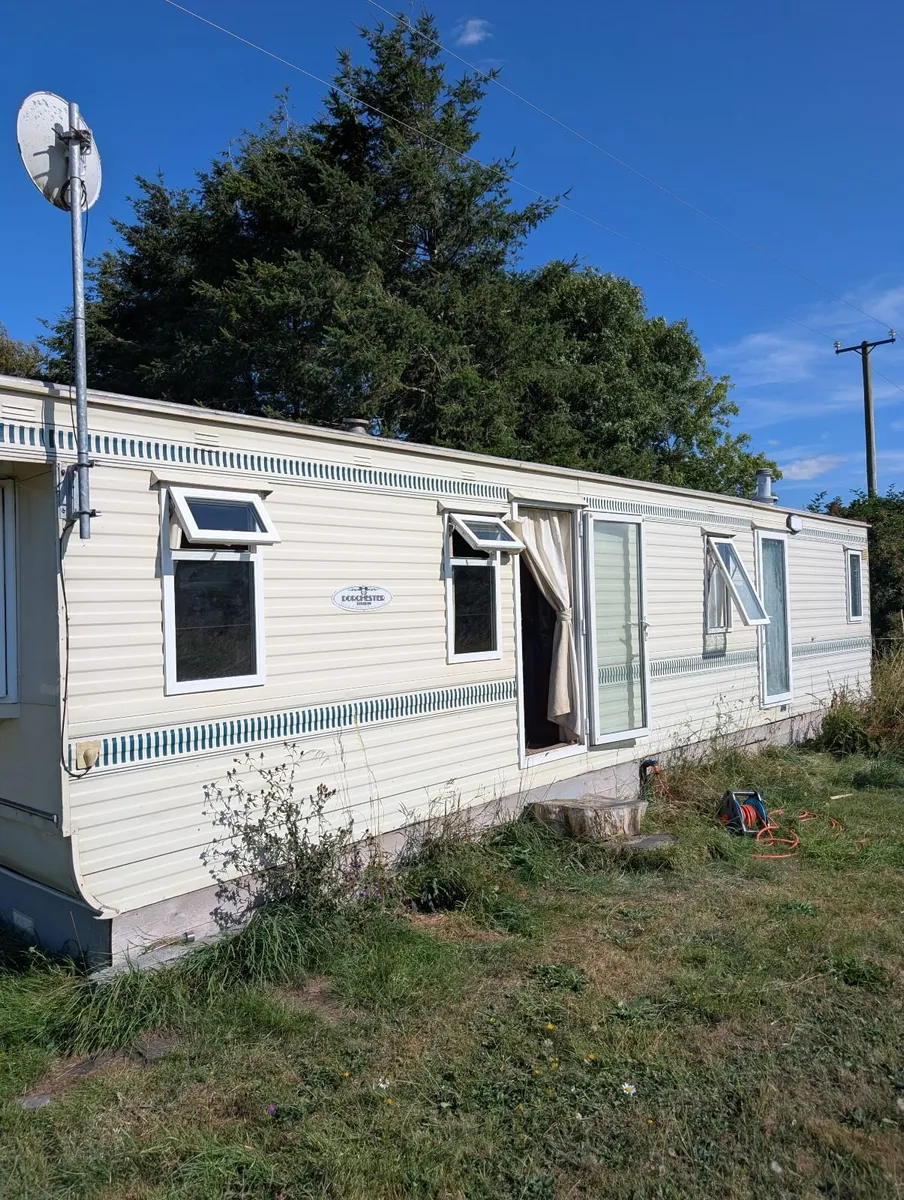 35 x 12 Dorchester Mobile Home - Image 1
