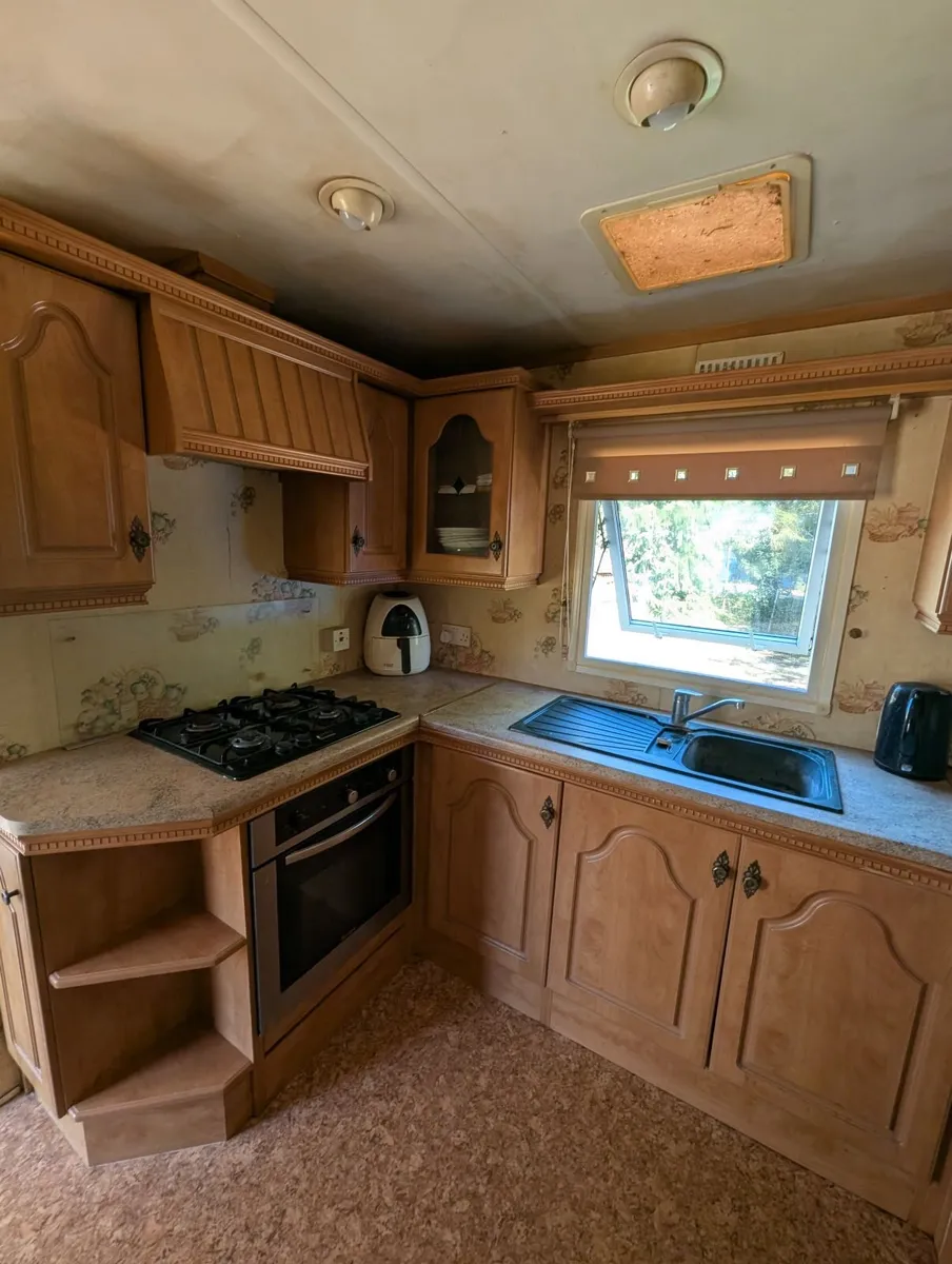 35 x 12 Dorchester Mobile Home - Image 3