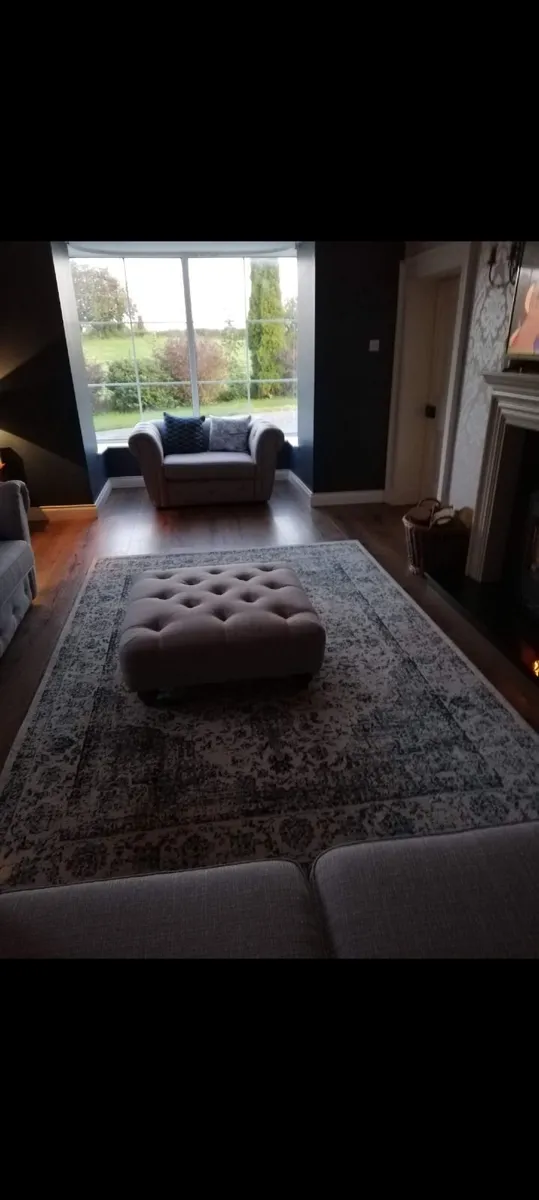 Sofa - Image 3