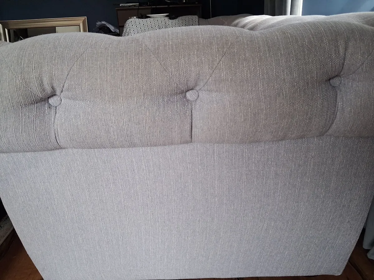 Sofa - Image 4