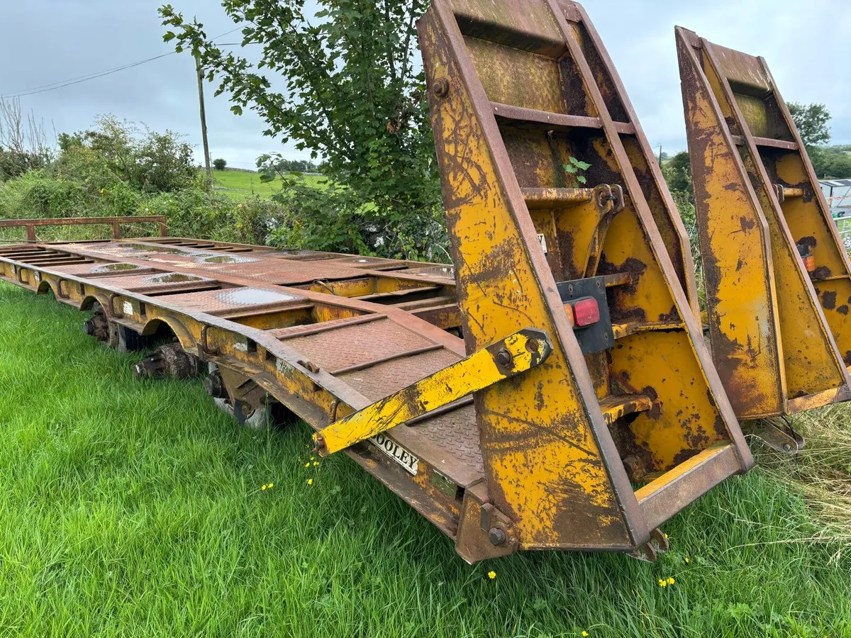 3 axle Dooley low loader - Image 2