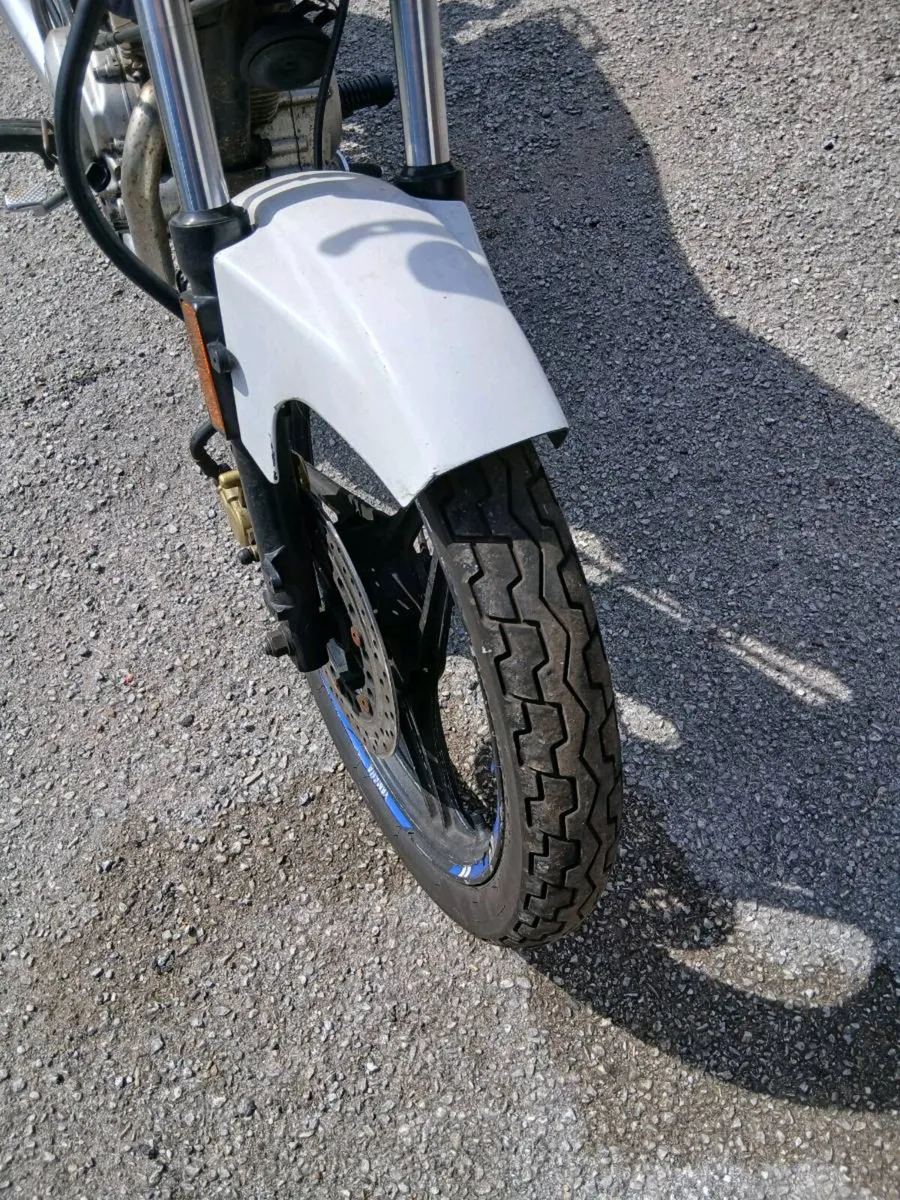 Motorbike - Image 3
