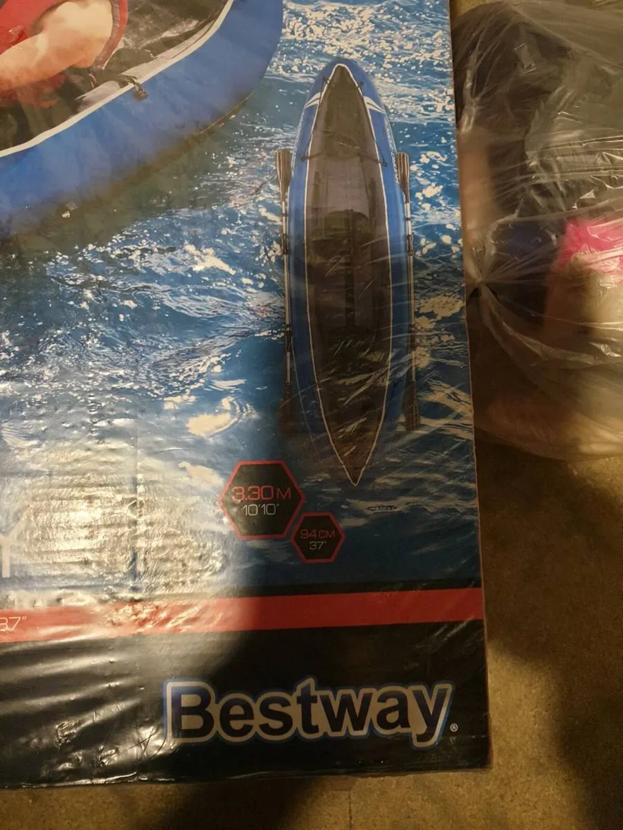 Kayak - Image 2