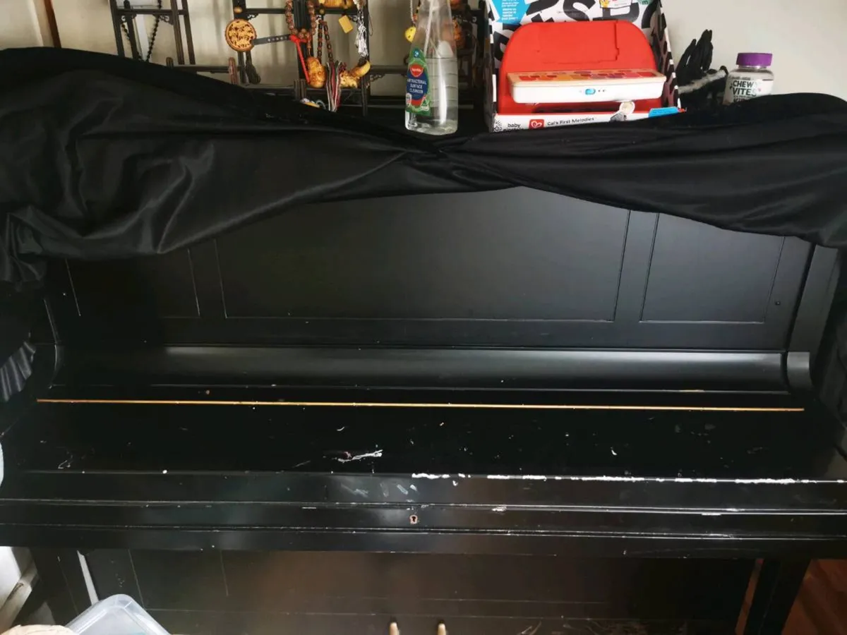 piano - Image 2