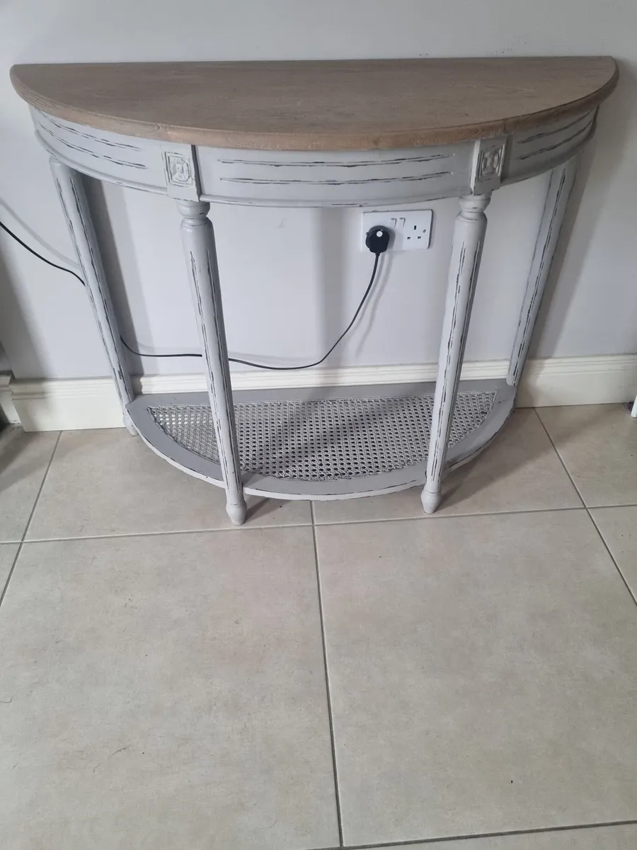 nest of tables - Image 4