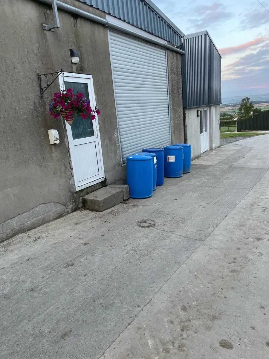 Oil tank - Image 2