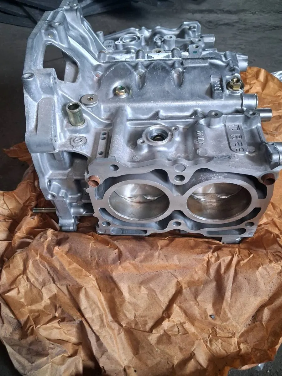 Subaru short block - Image 2