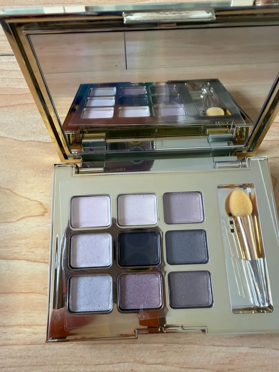 Estée Lauder Pure Color eyeshadow - Image 1
