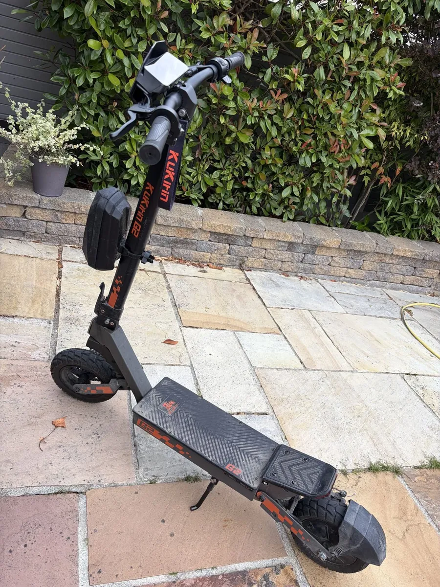 KuKirin G2 Electric Scooter (2025 Revision) - Image 1