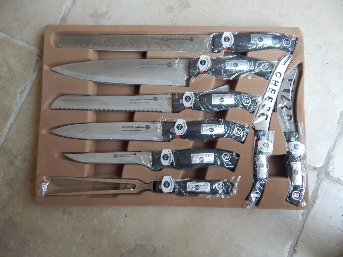 24 Piece Waltmann Und Sohn Canteen of Cutlery Set - Image 4