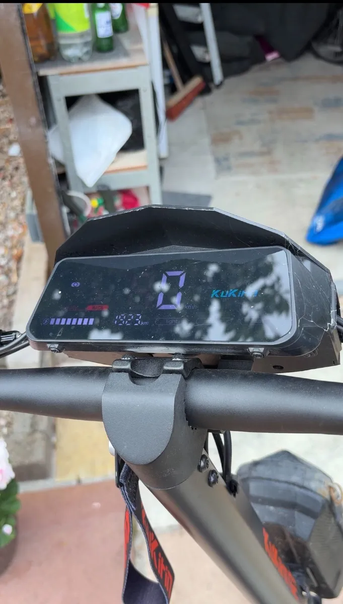 KuKirin G2 Electric Scooter (2025 Revision) - Image 4