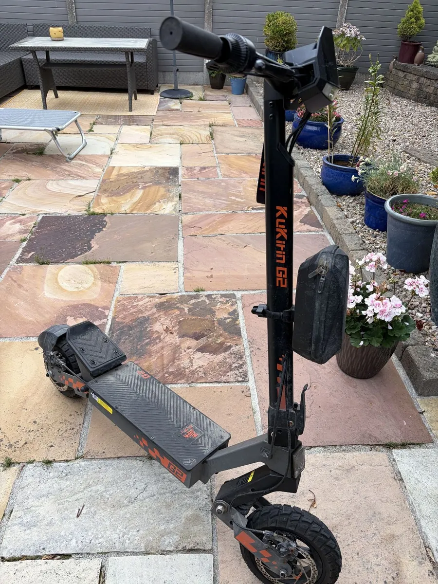 KuKirin G2 Electric Scooter (2025 Revision) - Image 3