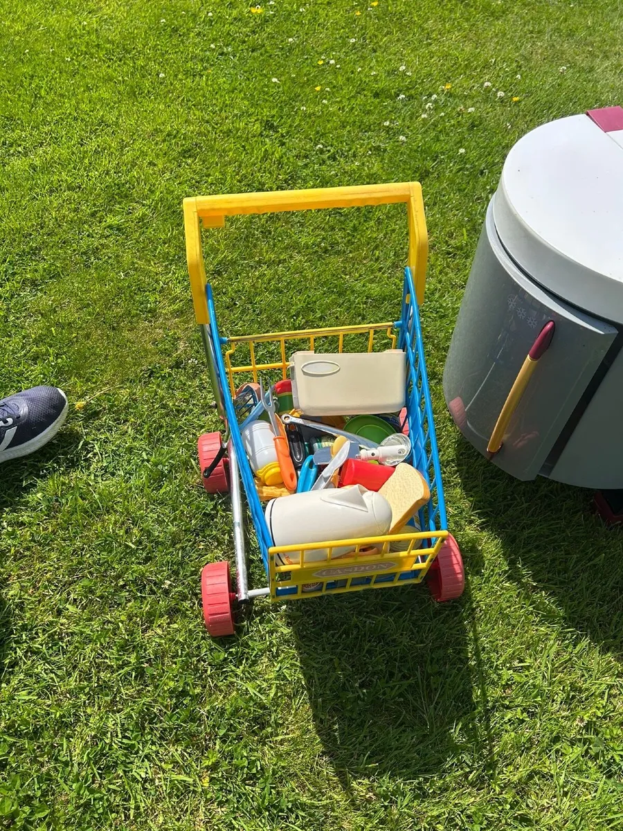 Toys - Image 3