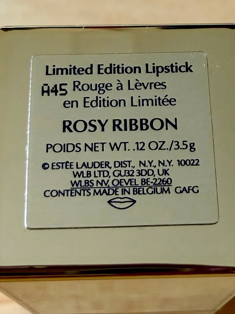 Estée Lauder lipstick - Image 2