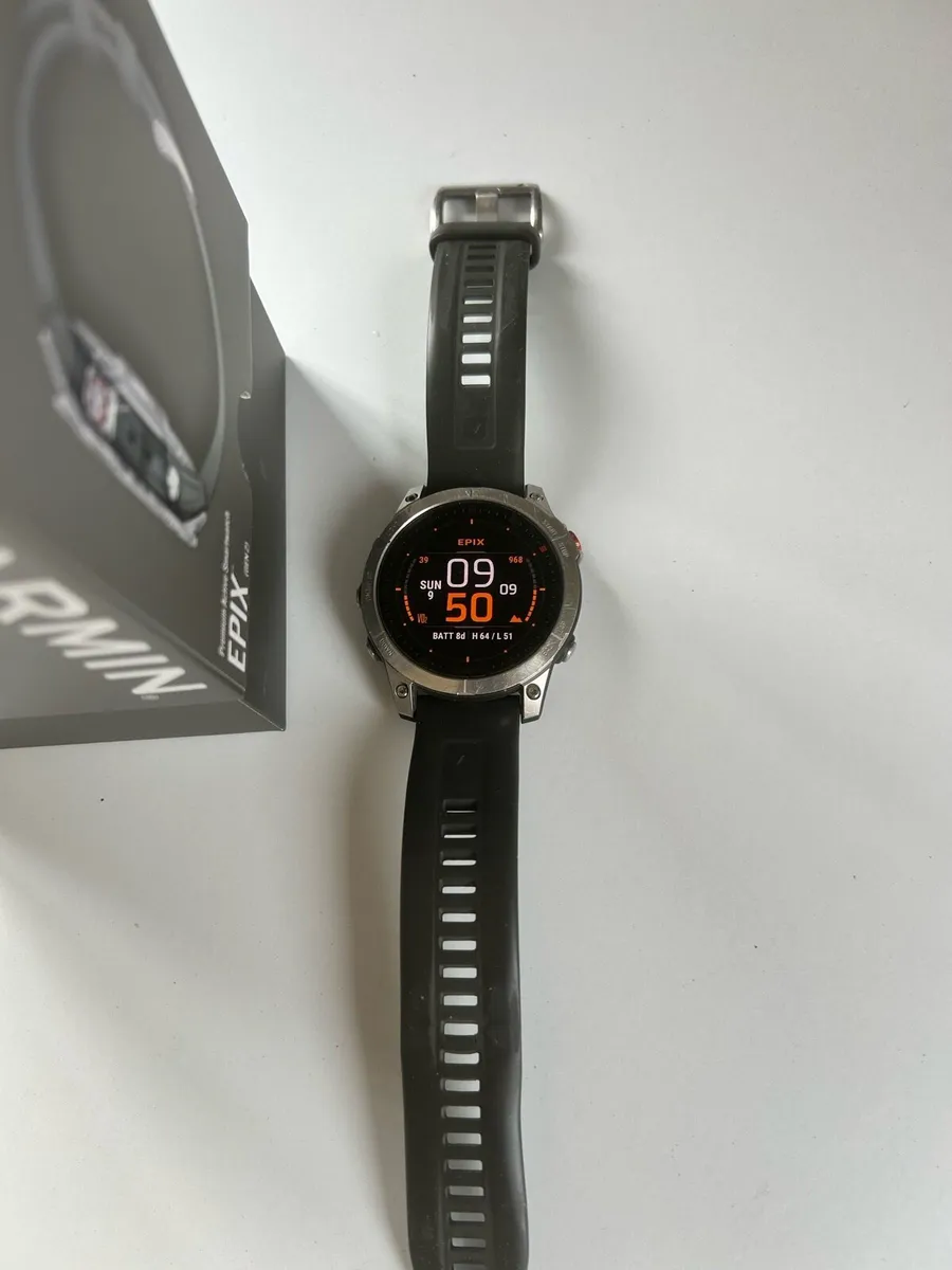 Garmin Epix smartwatch - Image 2