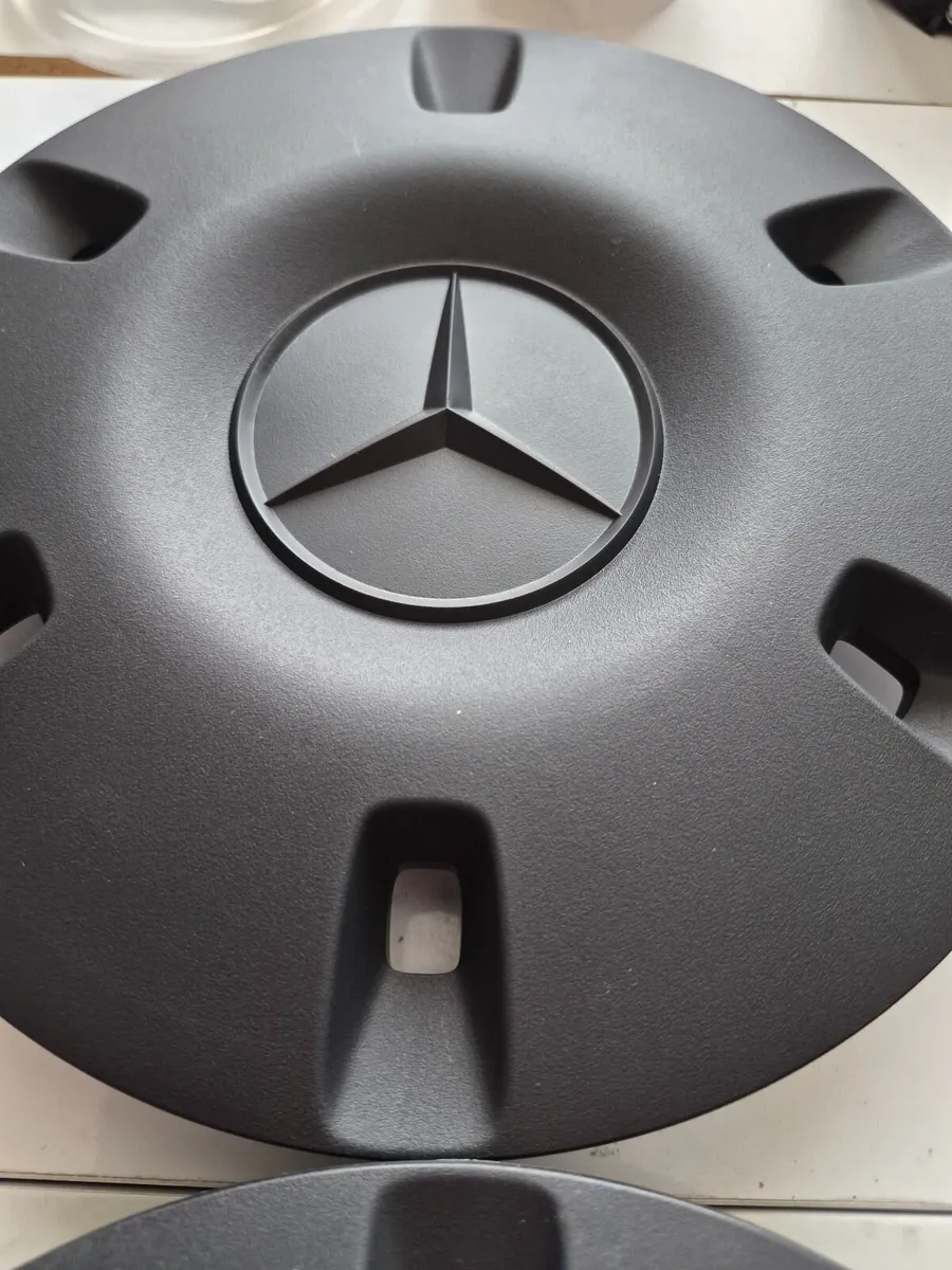 Mercedes Sprinter Caps - Delivery - Image 3