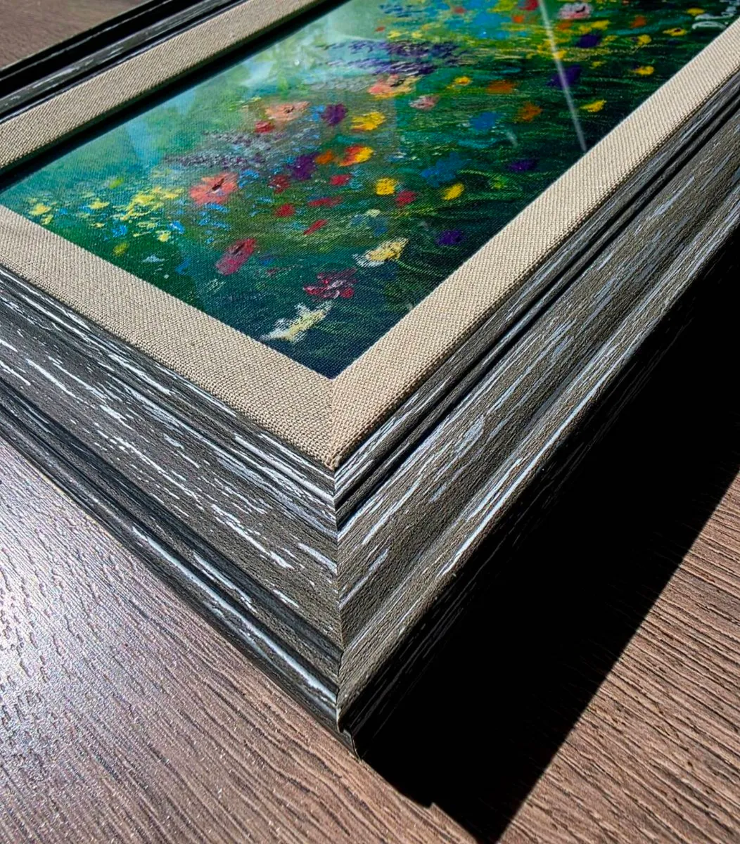 In Bloom. Original painting. - Image 3