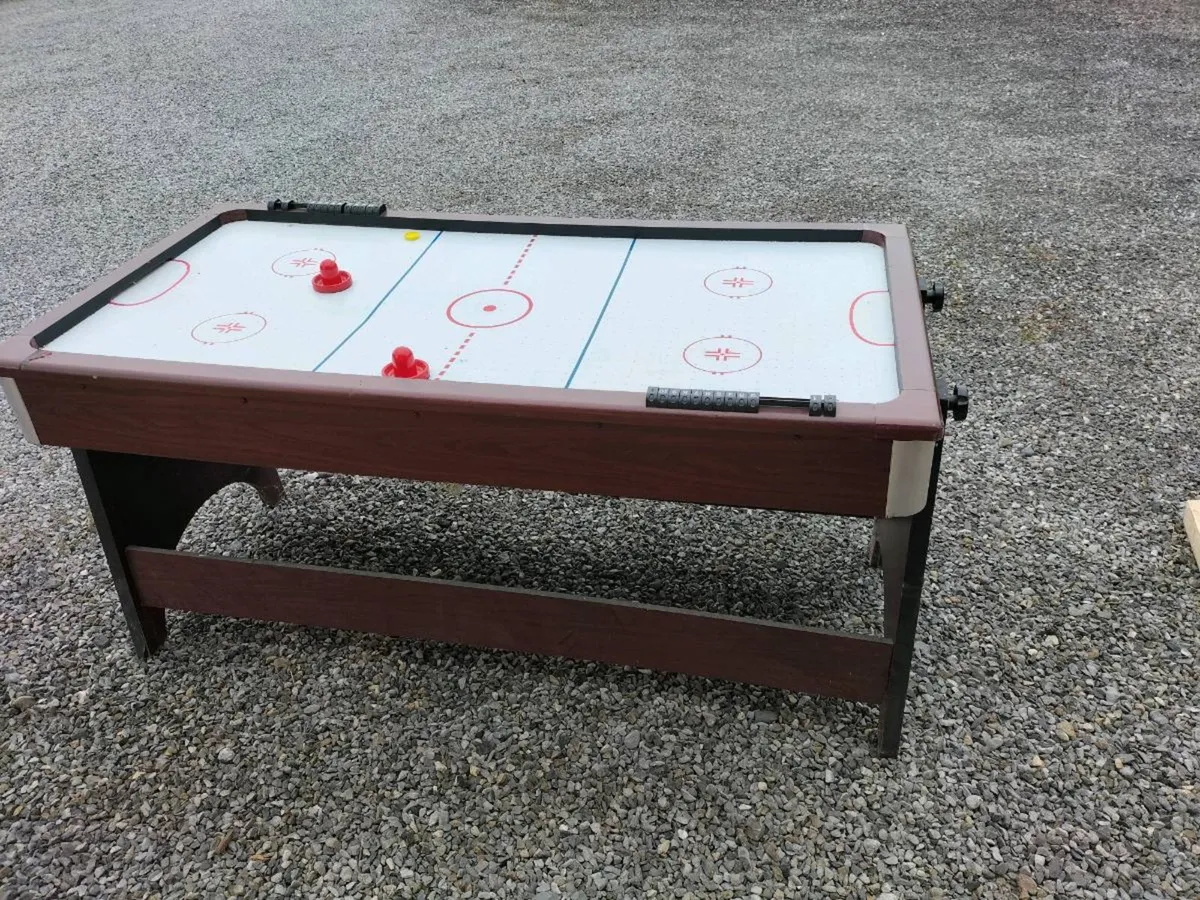 Pool table - Image 2