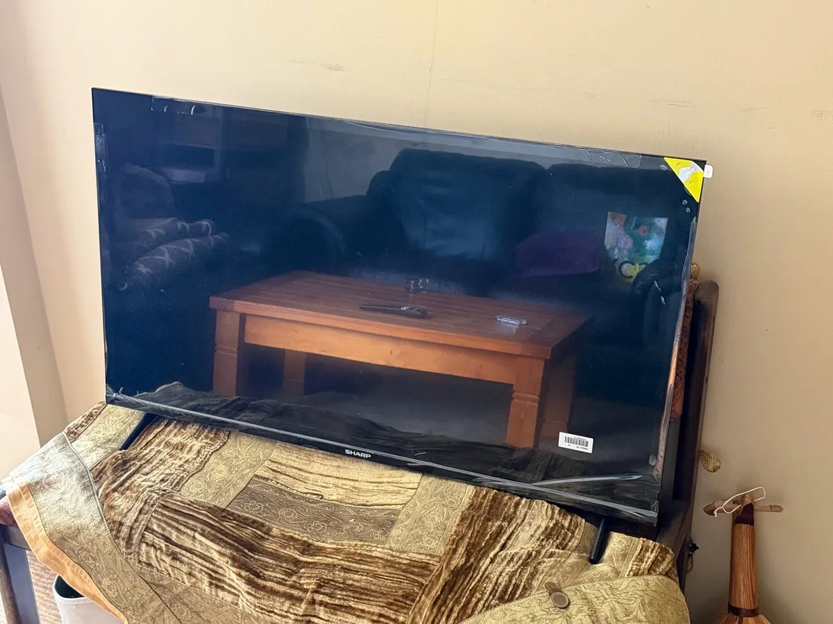 Smart android tv - Image 2