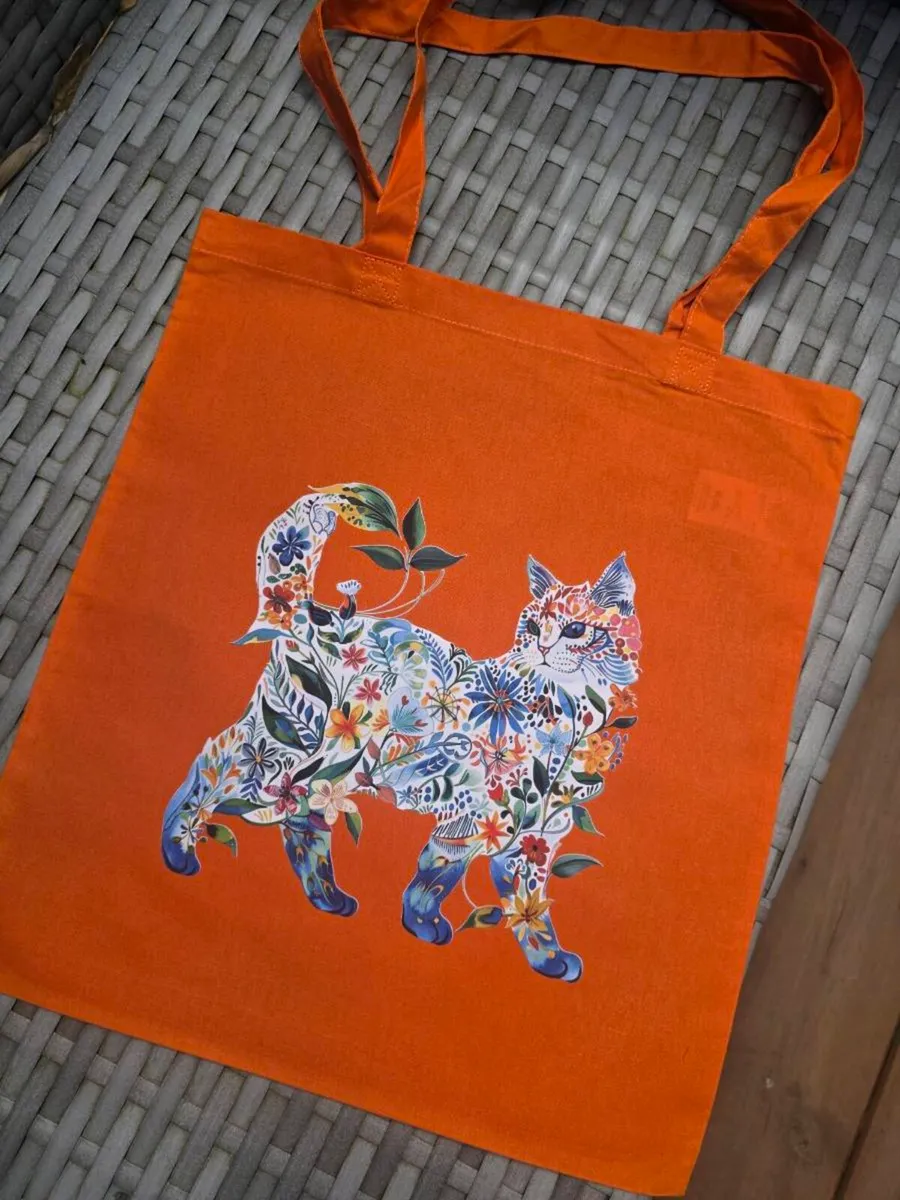 Canvas bag. - Image 1