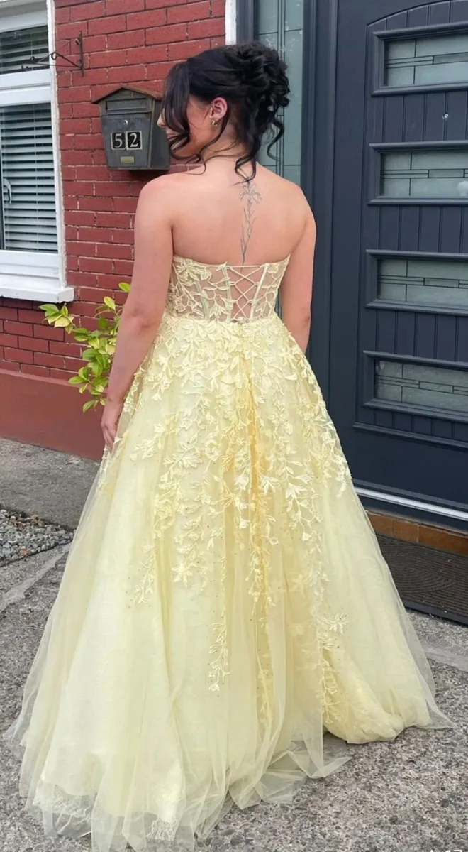 Debs dress - Image 2