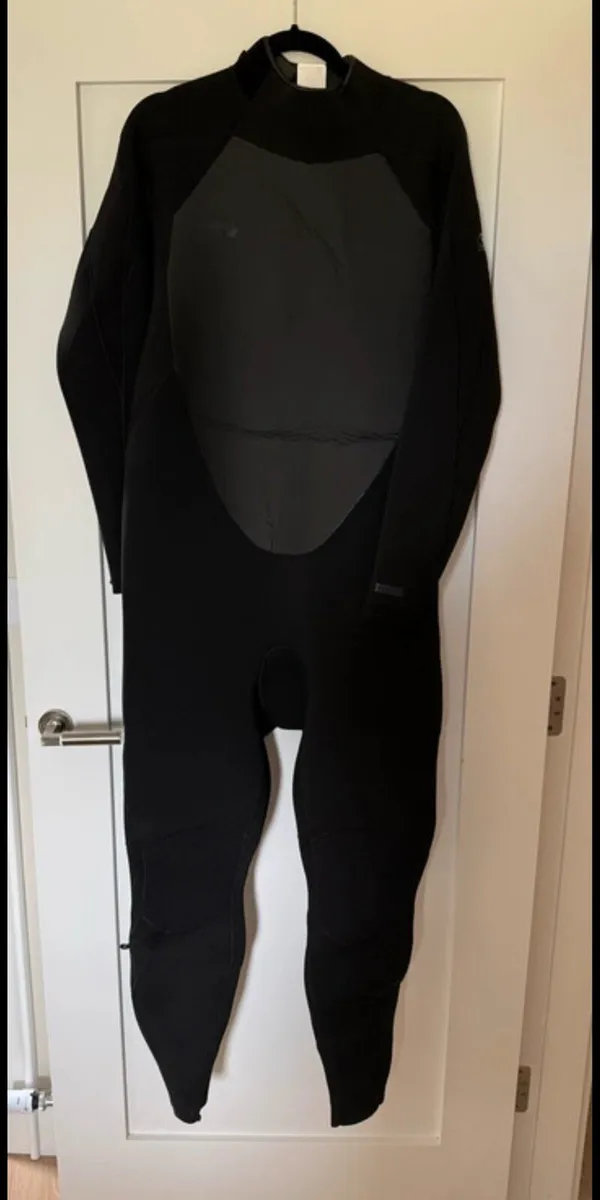 4XL Men's O'Neill Epic Back Zip 5/4mm Wetsuit - Image 1