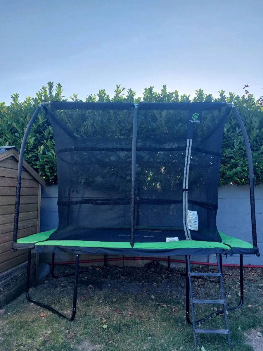 10ft x 7.5ft Rectangular Trampoline - Image 2