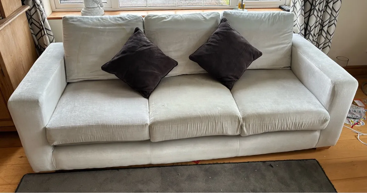 3 seater sofa - Image 1
