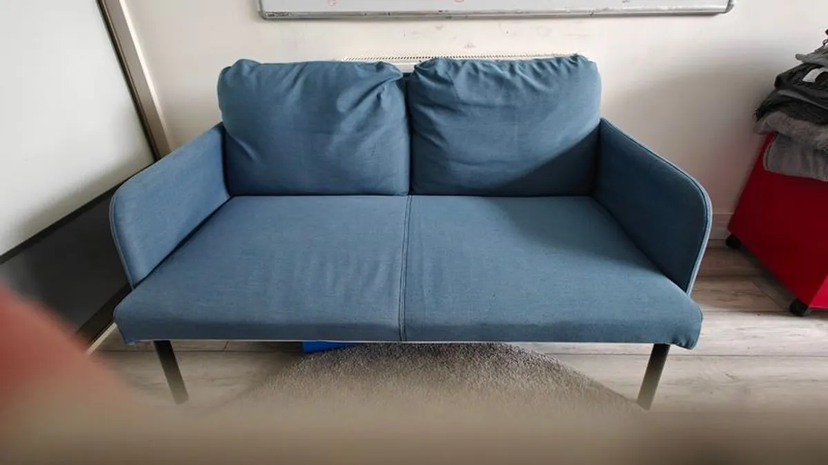 2 person couch, great condition,stylish - Image 1