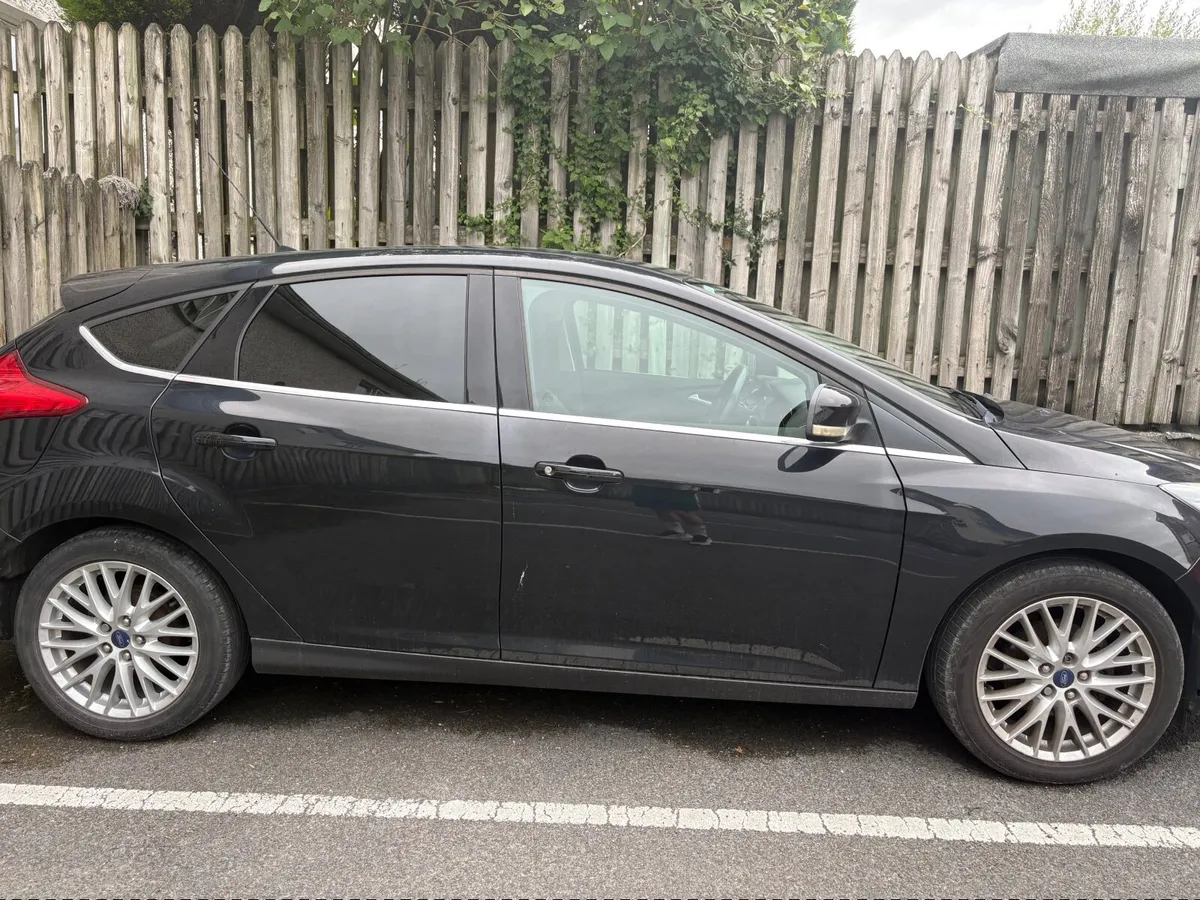 Ford Focus 2014 - Image 3