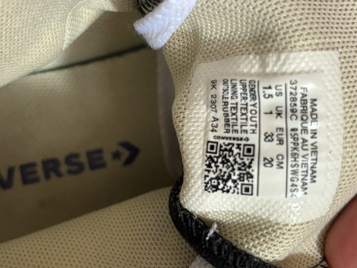 Shoes - Image 4