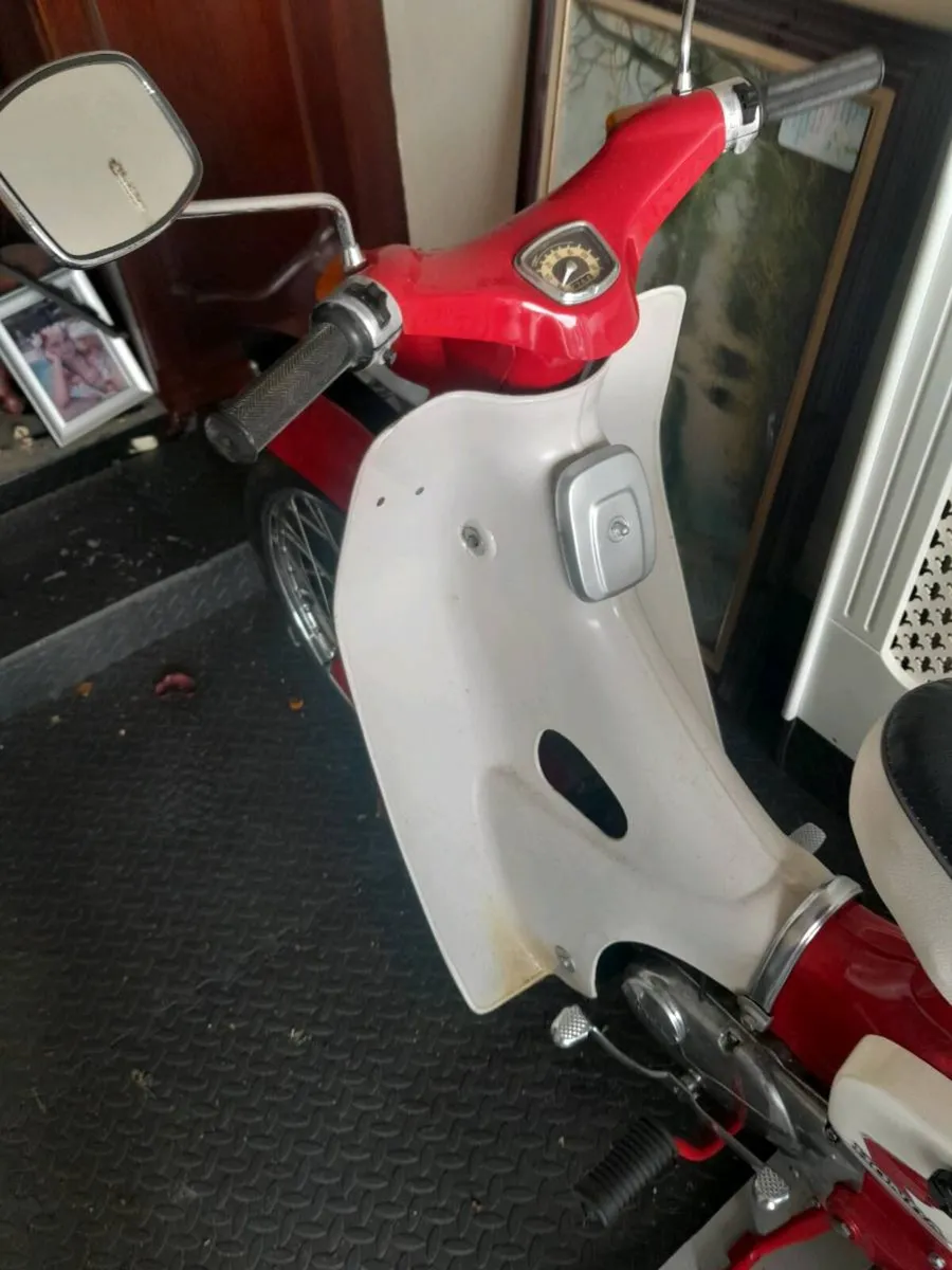 Honda c100 - Image 3