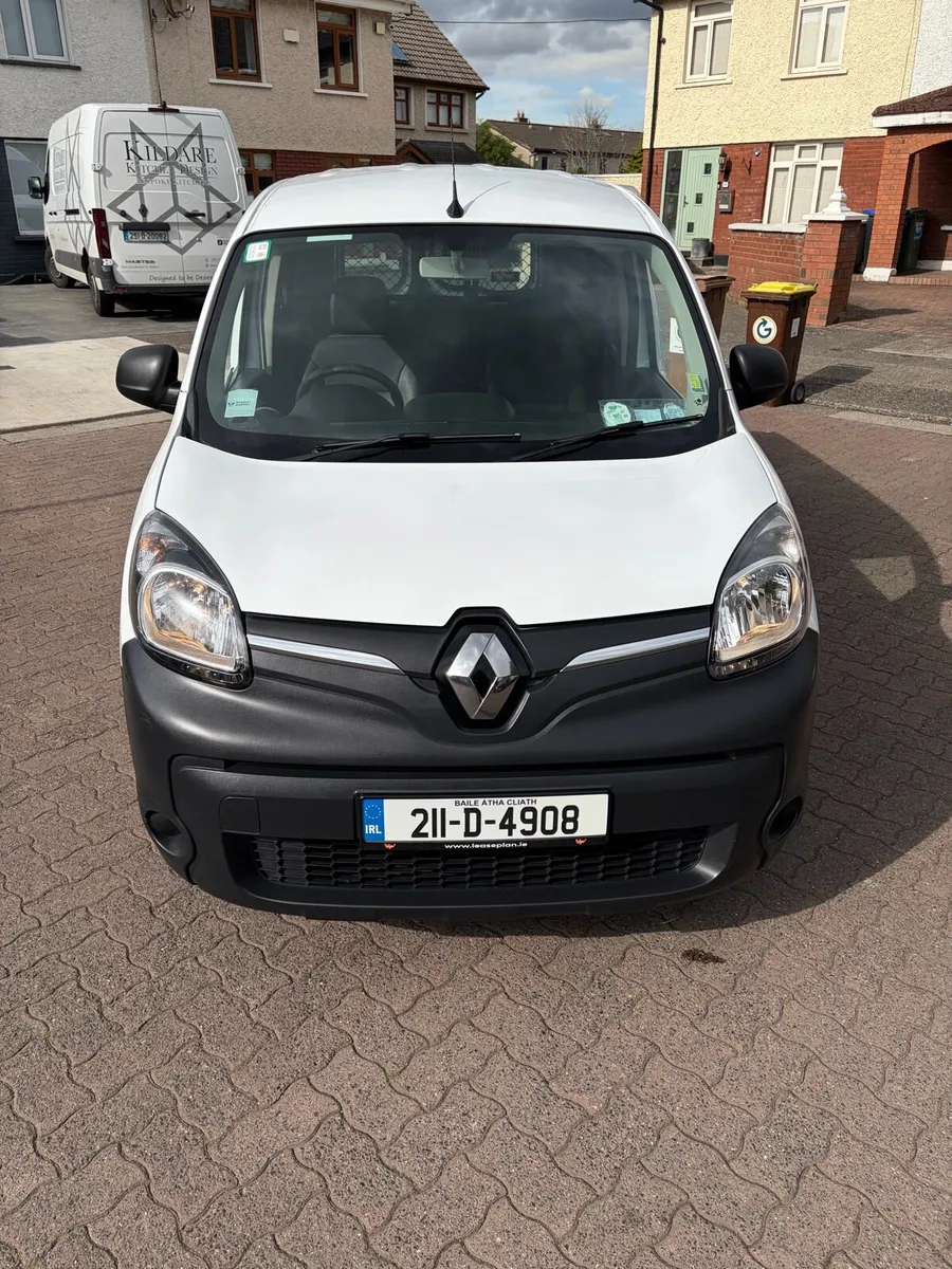 RENAULT KANGOO ZE ELECTRIC, CVRT 06/27 - Image 4